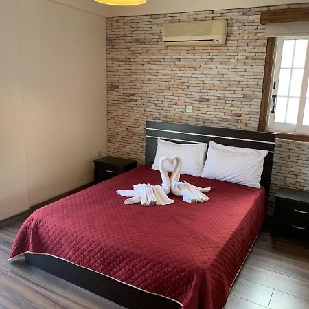 Apartmán Kika Court 2 Paralimni Exteriér fotografie
