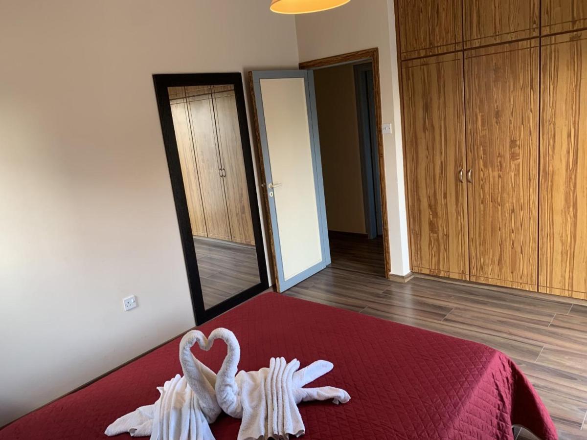 Apartmán Kika Court 2 Paralimni Exteriér fotografie